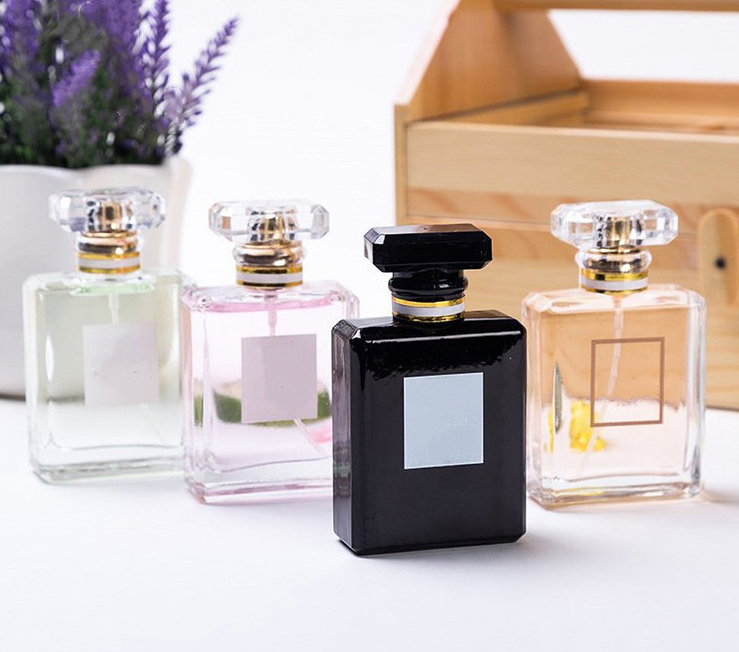 /uploads/image/2022/01/14/Latest Design 50 Ml Black Spray Glass Perfume Bottle 005.jpg